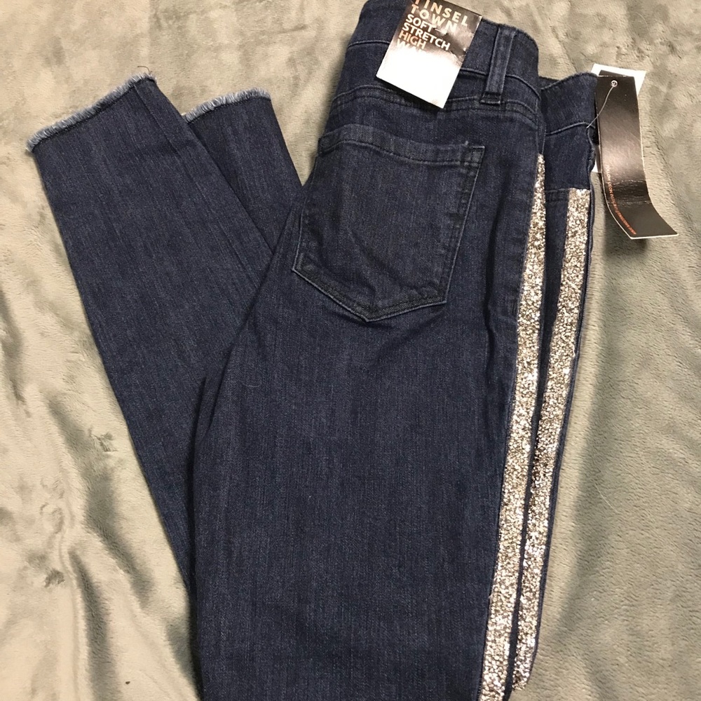 NWT Tinseltown jeans